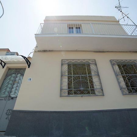 Yellow Orange Catania Ognina المظهر الخارجي الصورة